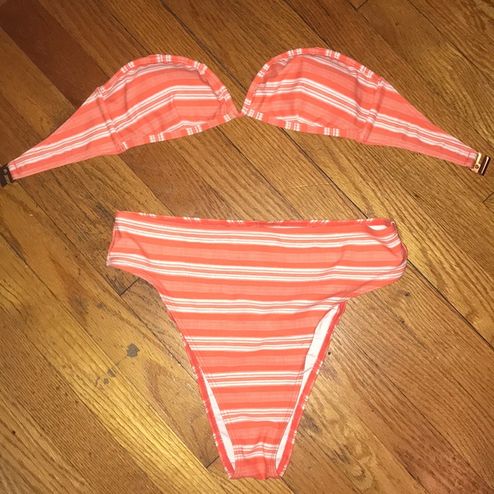 High waisted bikini